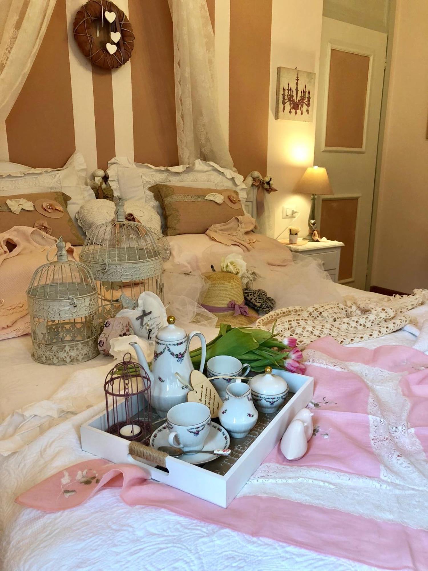 B&B La Casa Di Pamela Casciago Eksteriør bilde