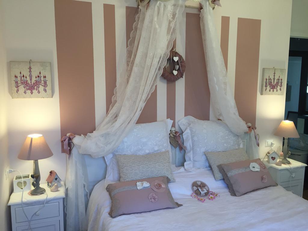 B&B La Casa Di Pamela Casciago Eksteriør bilde
