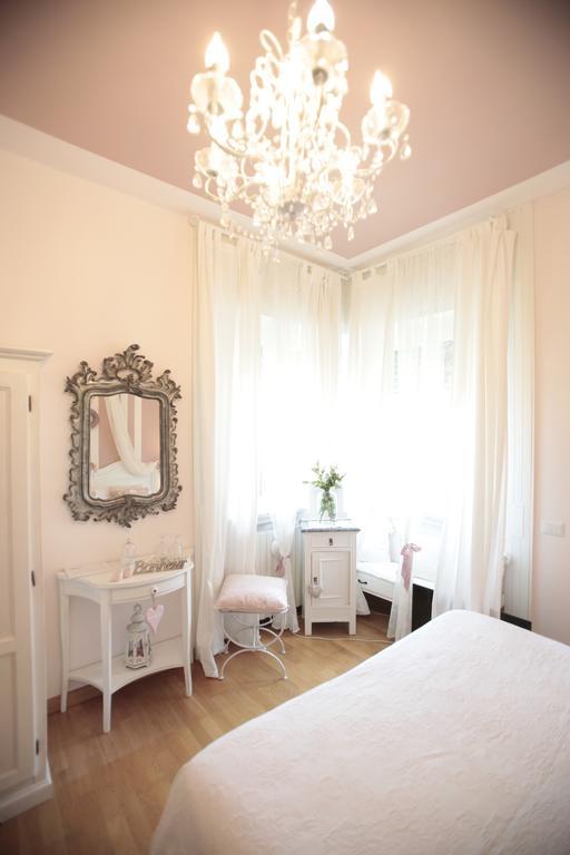 B&B La Casa Di Pamela Casciago Eksteriør bilde