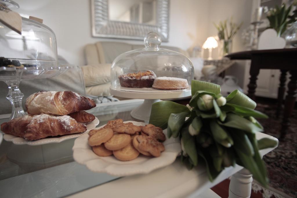 B&B La Casa Di Pamela Casciago Eksteriør bilde