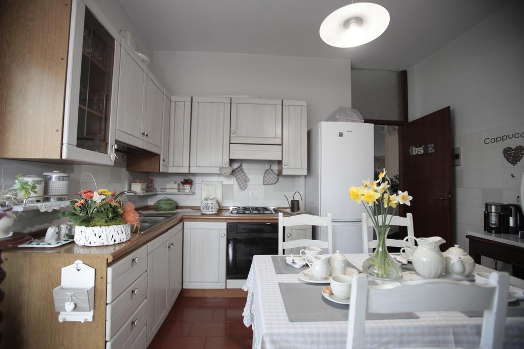 B&B La Casa Di Pamela Casciago Eksteriør bilde
